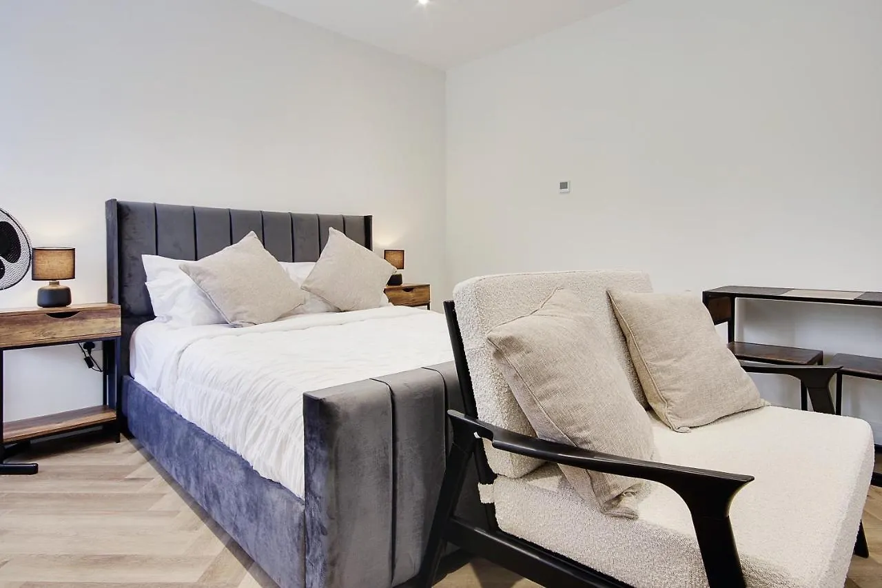 Mount Lodge Bournemouth Holiday home